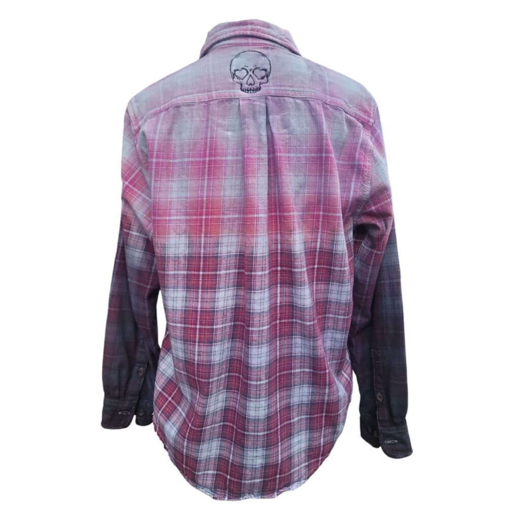 UPCYCLED Flannel with "Skull with Heart Eyes" Embroidered Patch | Size Medium